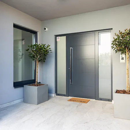 Olive Tree Luxury * Ποντστράνα