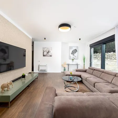 Villa Olive Tree Luxury