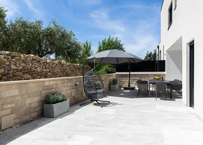 Olive Tree Luxury Podstrana